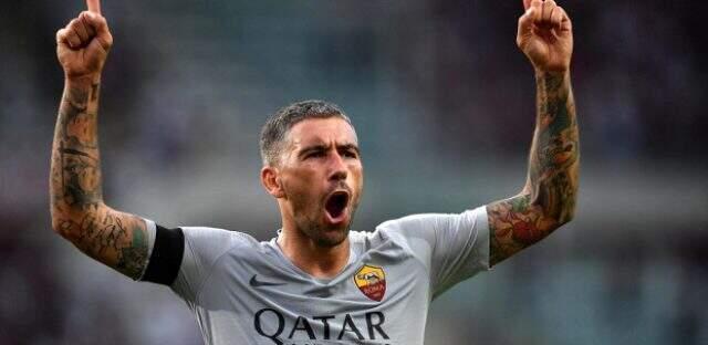 Fenerbahçe ile Kolarov ön protokol imzaladı! Vazgeçen taraf tazminat ödeyecek