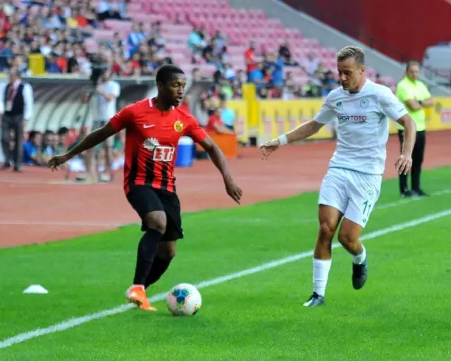 Hazırlık maçı: Eskişehirspor: 1 - Konyaspor: 1 Hazırlık maçı: Eskişehirspor: 1 - Konyaspor: 1