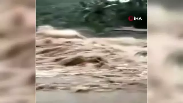 - Hindistan'da Selden Ölenlerin Sayısı 95'e Çıktı- Binlerce Ev Tahliye Edildi