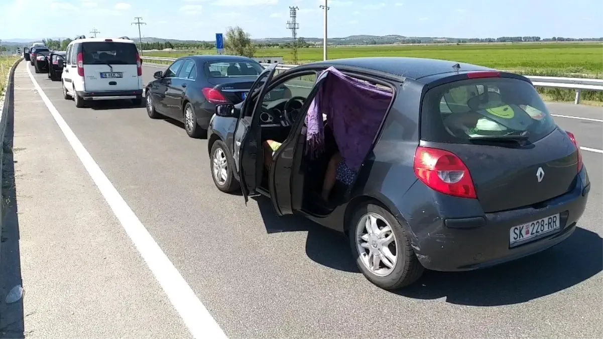 İpsala Sınır Kapısı'nda bayram yoğunluğu