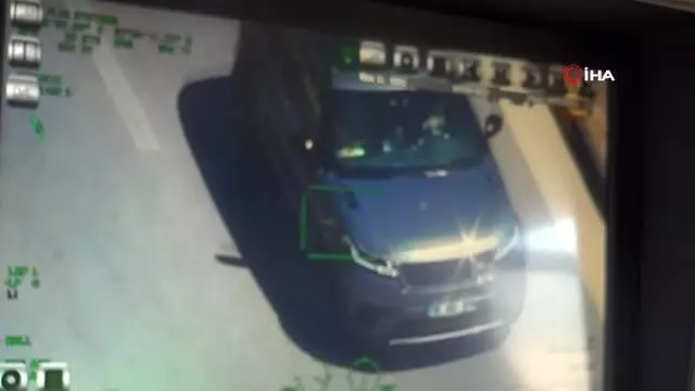 Muğla'daki araç yoğunluğu havadan görüntülendi Muğla'daki araç yoğunluğu havadan görüntülendi