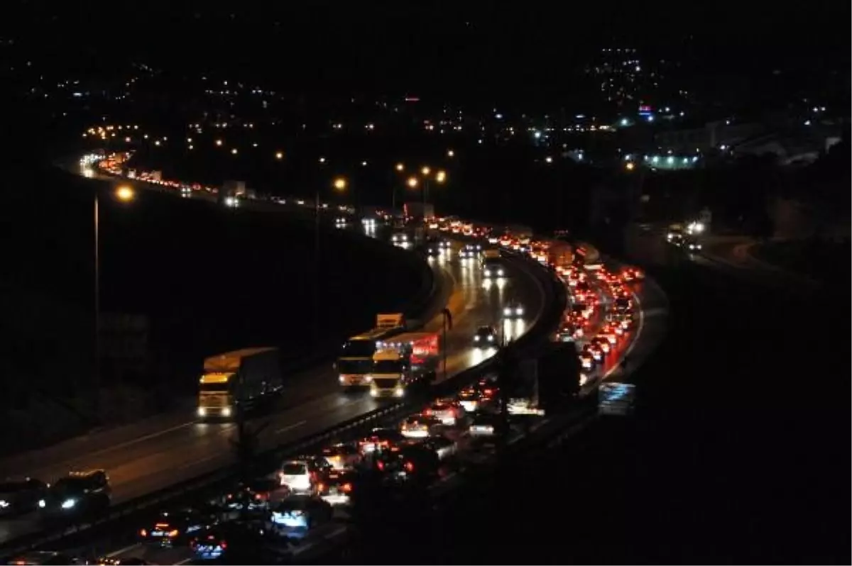 TEM yolu Kocaeli geçişinde bayram yogunluğu (2)