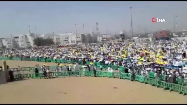 - Tüm Hacı Adayları Arafat'ta
