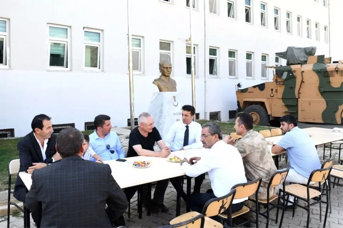 Çatak'ta Kurban Bayramı