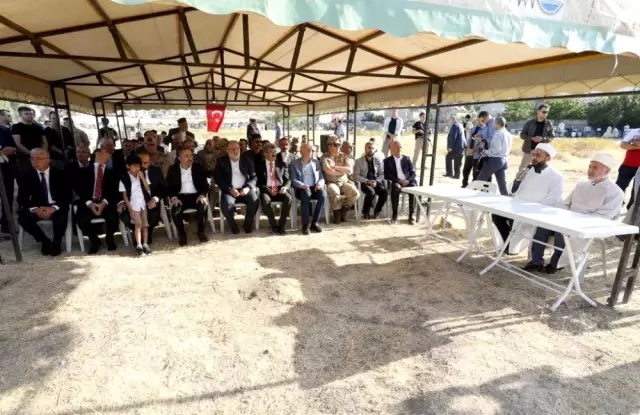Van'da bayramlaşma töreni