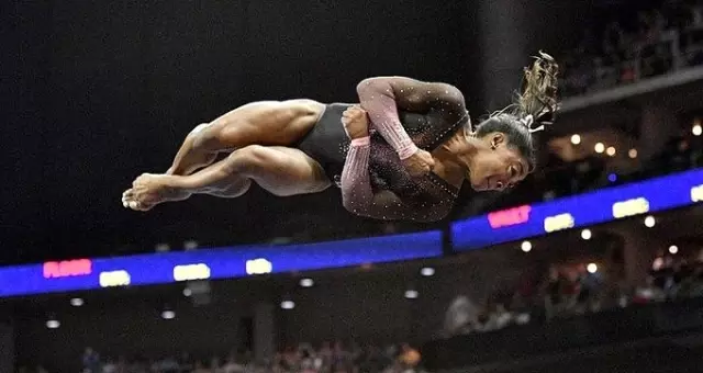 ABD'li jimnastikçi Simone Biles tarihe geçti