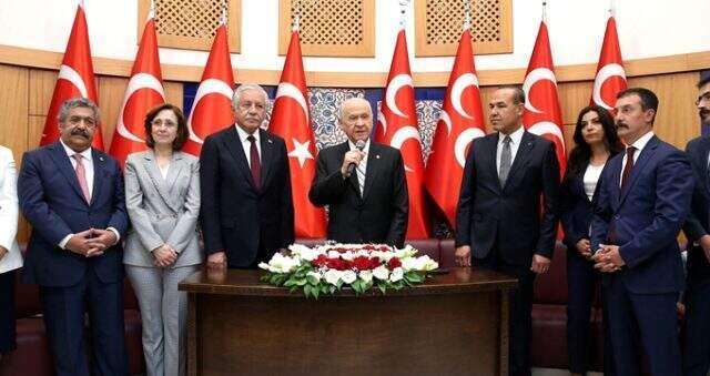 Bahçeli'den Cumhurbaşkanlığı Hükümet Sistemi açıklaması: Karşılıksız destekliyoruz
