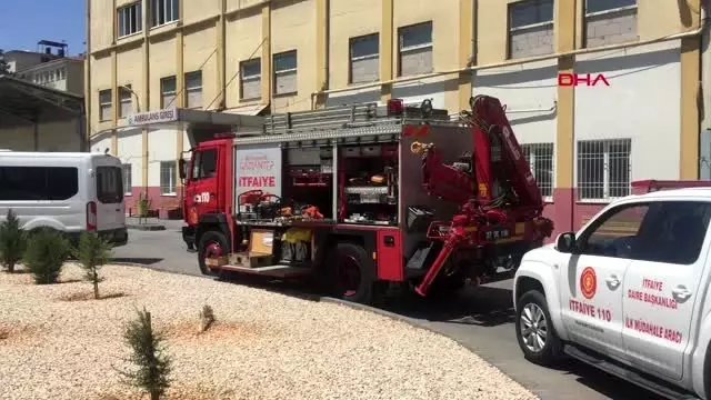 Gaziantep'te 14 yaşındaki çocuk elini kıyma makinesine kaptırdı Gaziantep'te 14 yaşındaki çocuk elini kıyma makinesine kaptırdı