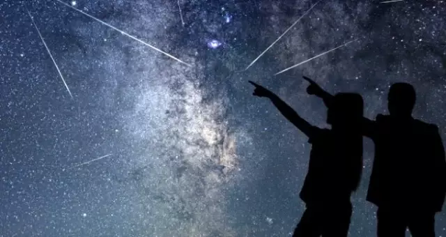 Göktaşı yağmuru 12-13 Ağustos: Perseid meteor yağmuru saat kaçta izlenebilecek?