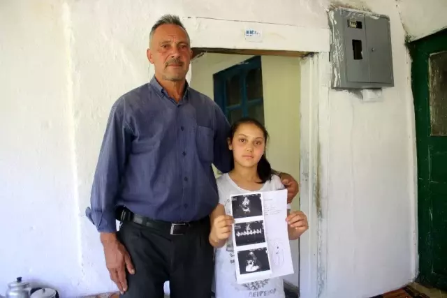 Kolu kırıldı, götürüldüğü hastanede kalbinin delik olduğu ortaya çıktı Kolu kırıldı, götürüldüğü hastanede kalbinin delik olduğu ortaya çıktı