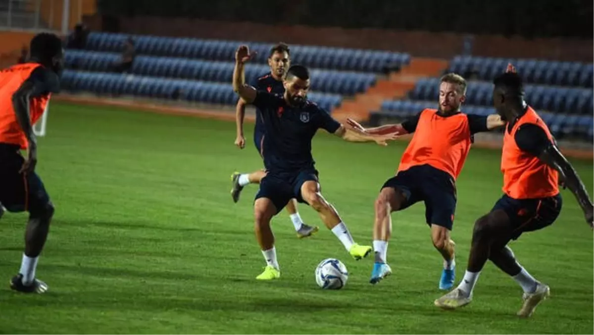 Medipol Başakşehir'de Olympiakos maçı hazırlıkları