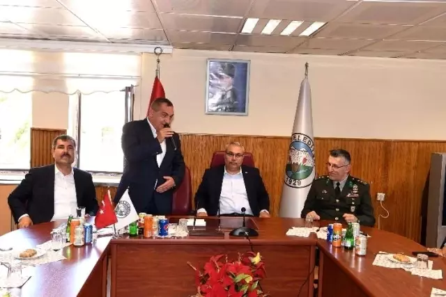 Muş belediyesinde personel bayramlaşması Muş belediyesinde personel bayramlaşması