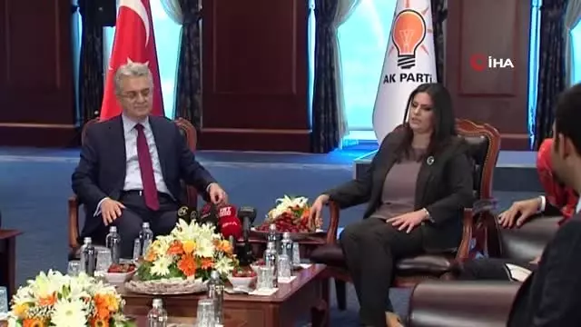 Partilerden AK Parti'ye Kurban Bayramı ziyareti Partilerden AK Parti'ye Kurban Bayramı ziyareti