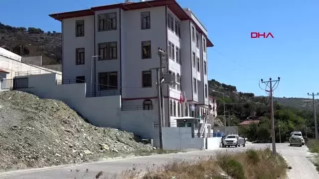 BALIKESİR Marmara Adası’ndaki orman yangınında 80 hektar kül oldu