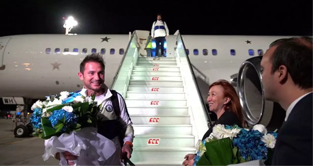 Chelsea, Süper Kupa finali için İstanbul'a geldi