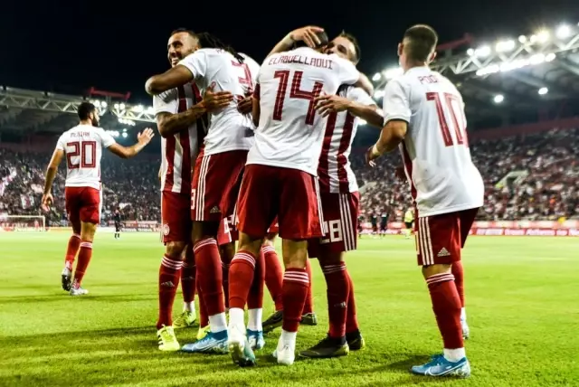 UEFA Şampiyonlar Ligi: Olympiakos: 2 - Başakşehir: 0 (Maç sonucu) UEFA Şampiyonlar Ligi: Olympiakos: 2 - Başakşehir: 0 (Maç sonucu)