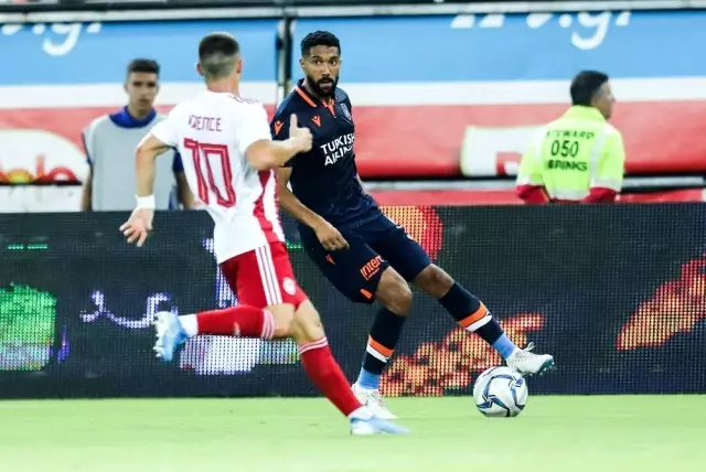 UEFA Şampiyonlar Ligi: Olympiakos: 2 - Başakşehir: 0 (Maç sonucu) UEFA Şampiyonlar Ligi: Olympiakos: 2 - Başakşehir: 0 (Maç sonucu)