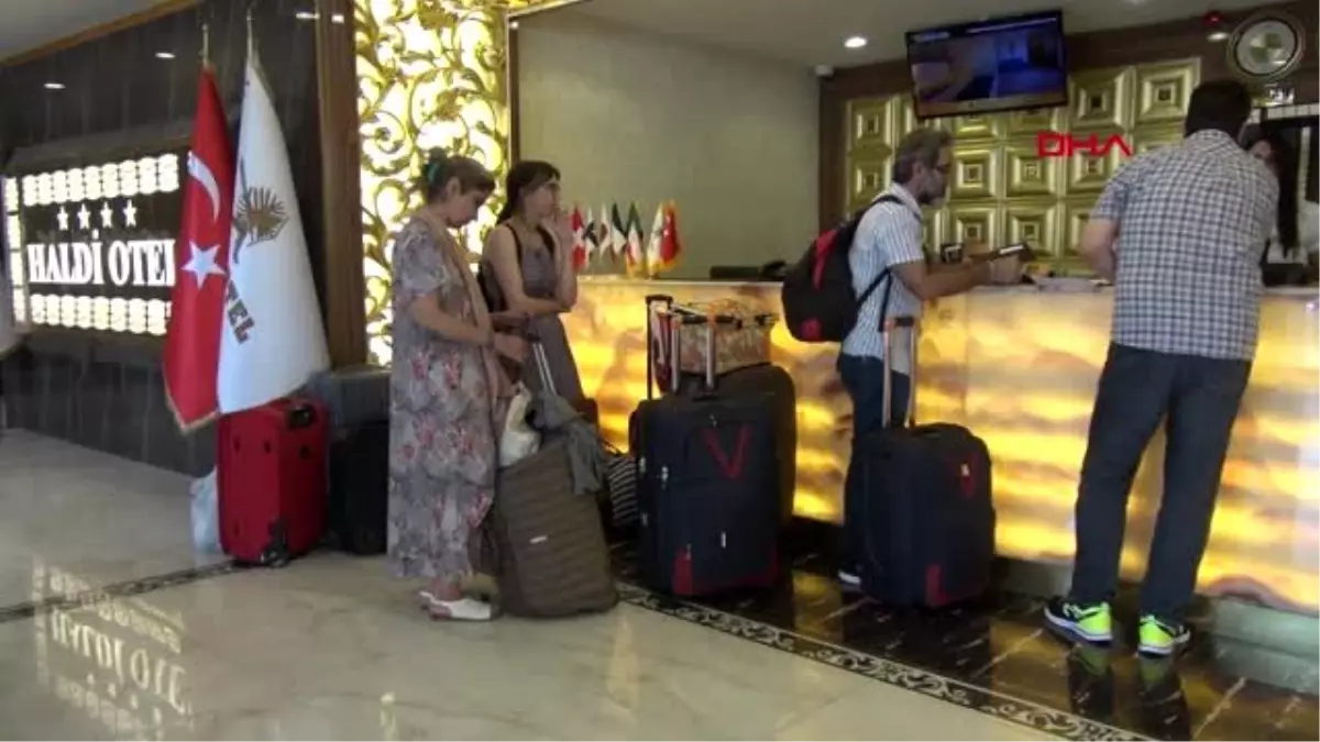 Van esnafının yüzü güldü