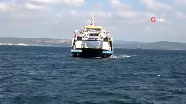 Çanakkale iskelelerinde bayram yoğunluğu