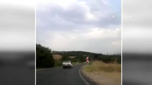 Manisa'da yolcu minibüsüyle otomobil çarpıştı: 6 yaralı