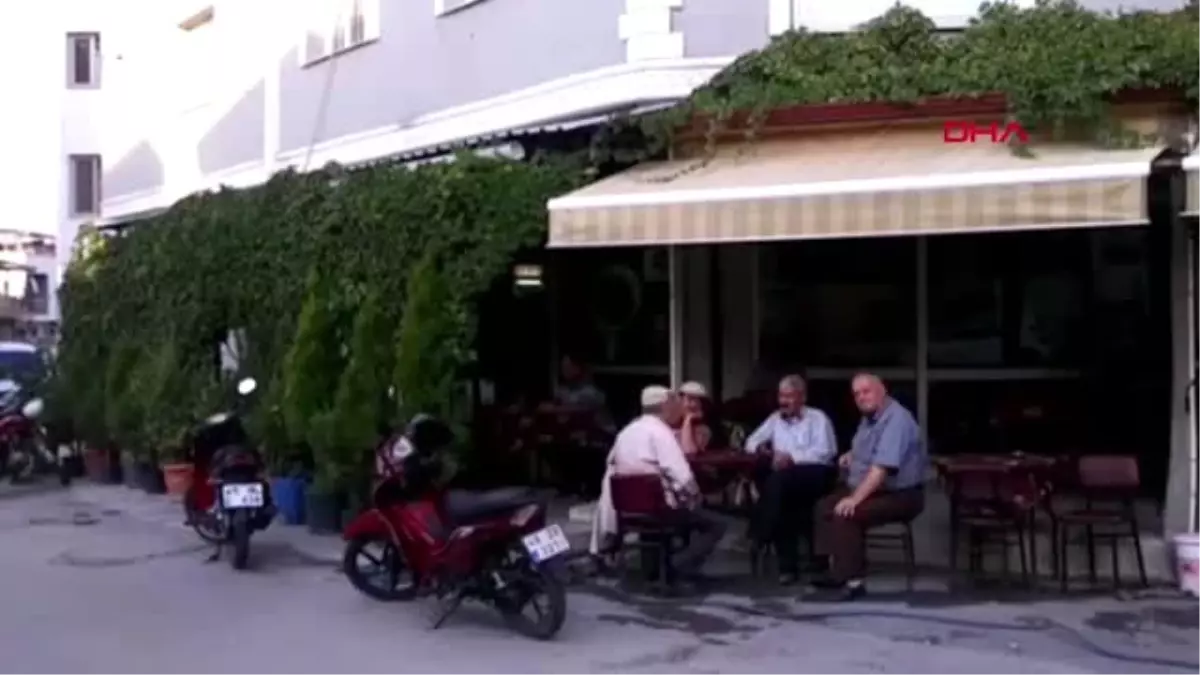 MANİSA Müşterilerine verdiği değeri fotoğraflarıyla gösterdi