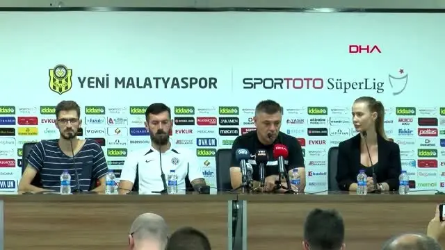 SPOR Partizan teknik direktörü Savo Milosevic ve futbolcu Aleksandar Scekic'in açıklamaları