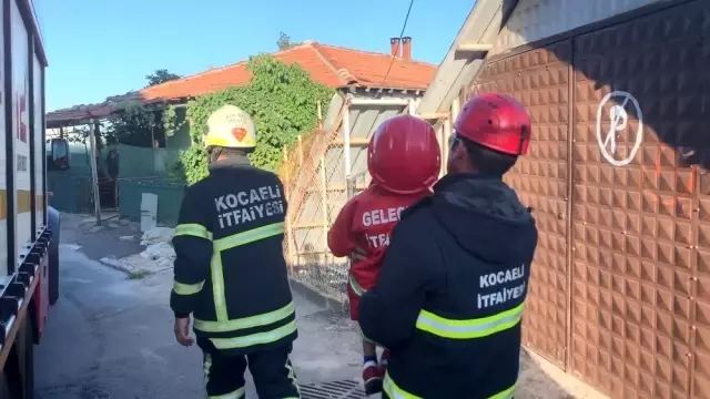 3 yaşındaki lösemi hastası Ahmet'in itfaiyecilik hayali gerçek oldu 3 yaşındaki lösemi hastası Ahmet'in itfaiyecilik hayali gerçek oldu