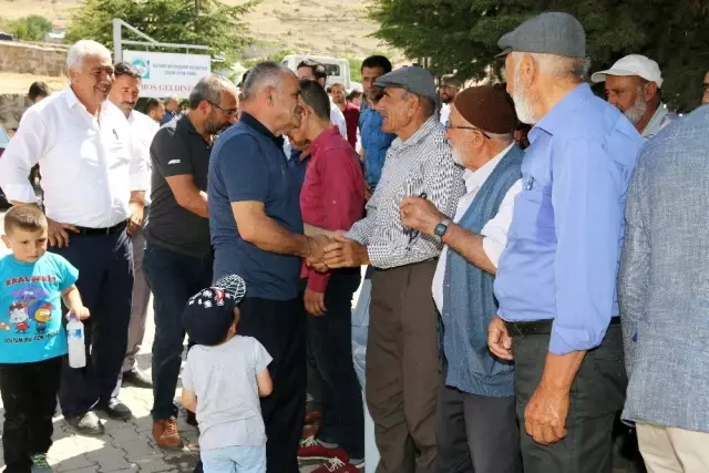 Başkan Öztürk Kirazlı ve Çubuklu Şenliklerine katıldı