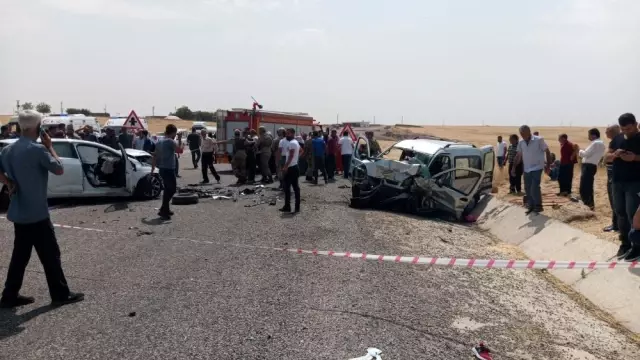 Diyarbakır'da katliam gibi kaza: 4 ölü, 4'ü ağır 8 yaralı