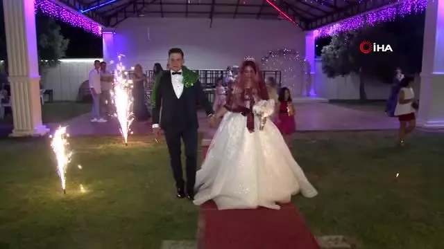 Fransız damat Müslüman oldu, Yörük düğünü ile dünyaevine girdi Fransız damat Müslüman oldu, Yörük düğünü ile dünyaevine girdi