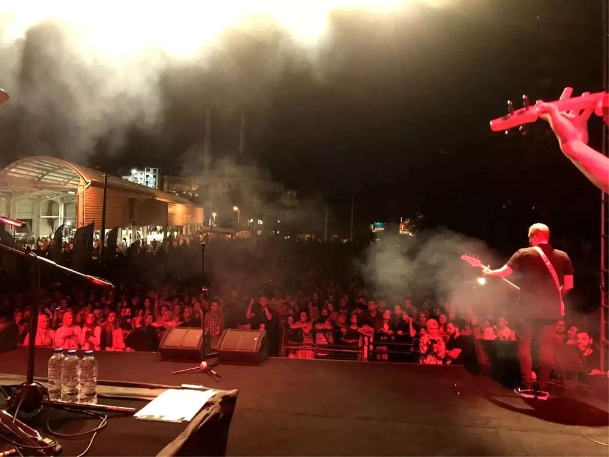 Gripin hayranlarını coşturdu