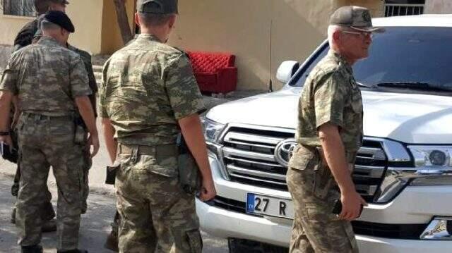 Güvenli Bölge kapsamında Türkiye'de bulunan ABD'li Korgeneral Twitty, Suriye sınırında inceleme yaptı