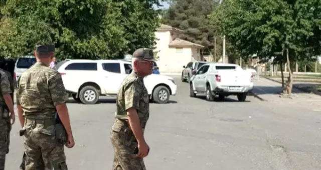 Güvenli Bölge kapsamında Türkiye'de bulunan ABD'li Korgeneral Twitty, Suriye sınırında incelemede bulundu