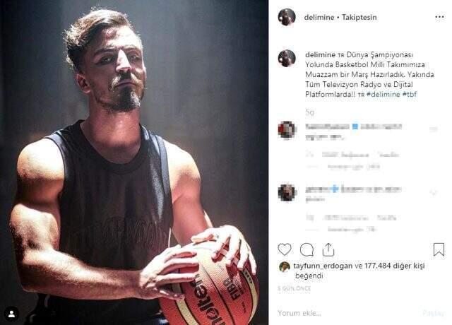 Liverpool ile Chelsea maçında sahaya atlayan YouTuber Ali Abdüsselam Yılmaz'a tepki yağdı