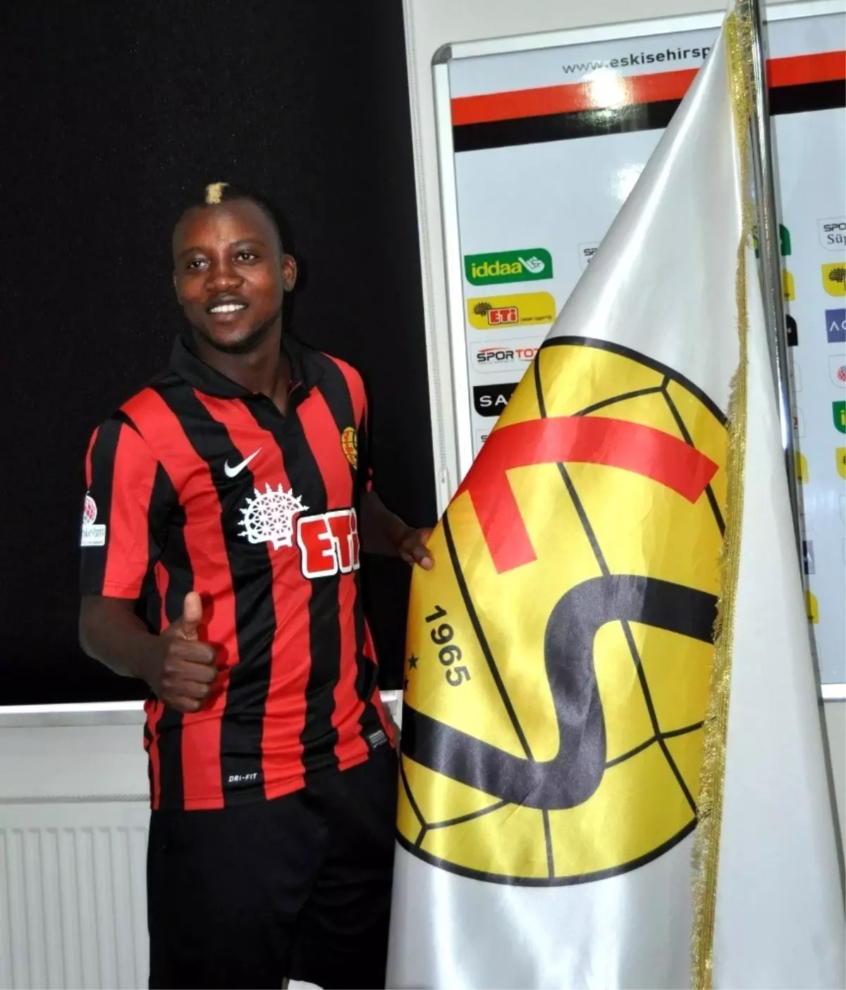 Sissoko yeniden Eskişehirspor'da
