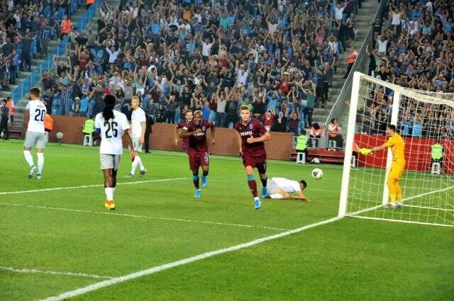 Trabzonspor, Avrupa Liginde Sparta Prag'ı saf dışı bıraktı!
