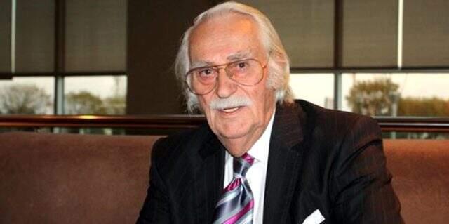 Ünlü şarkıcı Devran Çağlar, hayatını kaybetti