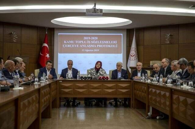 'Uzasa işi karıştıracağız' diyen Atalay'a, kendisine bağlı sendikadan istifa çağrısı