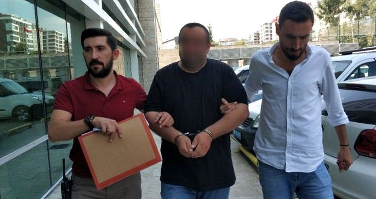 300 lira için babasını bıçakla gasp etti
