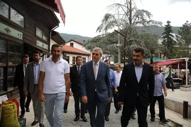 Başkan Yüce: 'Taraklı'nın değerleri geleceğe taşınacak' Başkan Yüce: 'Taraklı'nın değerleri geleceğe taşınacak'