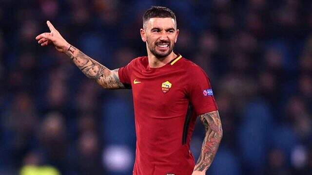 Damien Comolli, Kolarov ve Gustavo transferleri için Ali Koç'un onayını bekliyor!
