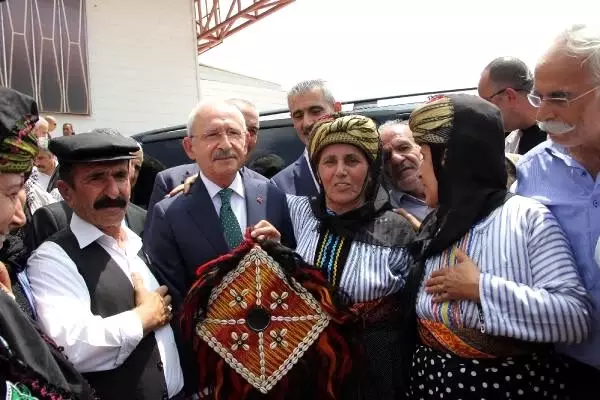 Kılıçdaroğlu: Anadolu'yu bize yurt yapan, gönül erenleridir