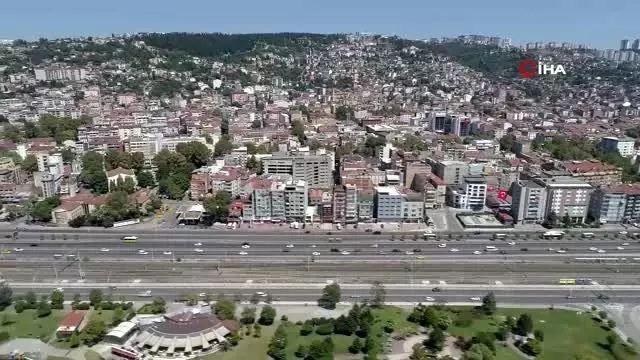 Veriler 20 yıl önceki Gölcük Depremi'nin vahşetini gözler önüne serdi Veriler 20 yıl önceki Gölcük Depremi'nin vahşetini gözler önüne serdi