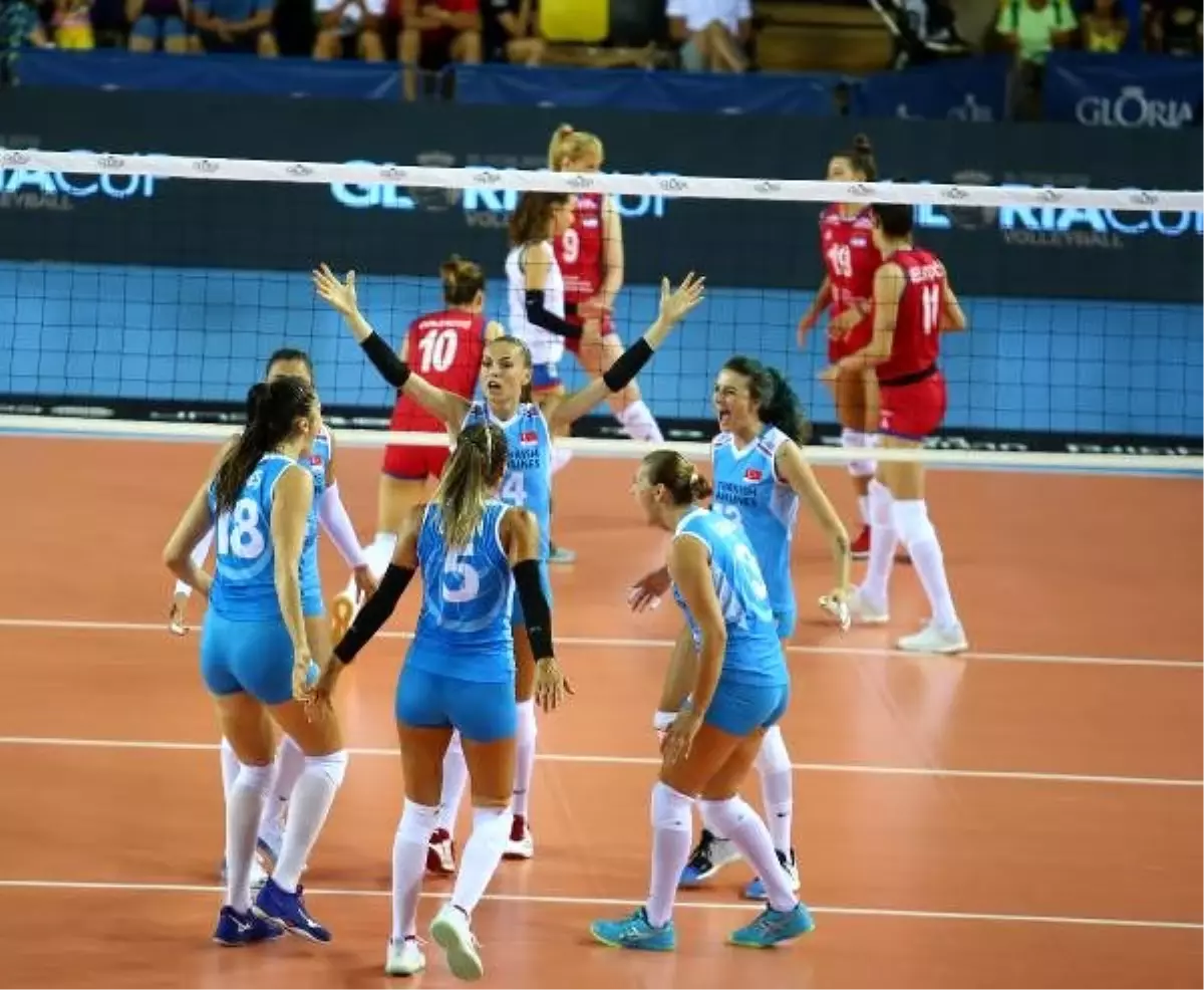 A Milli Kadın Voleybol Takımı, Gloria Cup'ta ikinci oldu