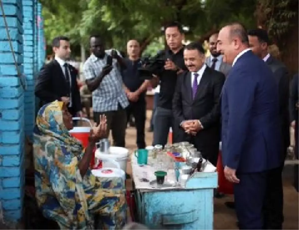 Çavuşoğlu, Sudan halkına, Türk halkının selamlarını iletti