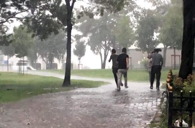 İstanbul'u teslim alan şiddetli yağmur ne zaman bitecek?