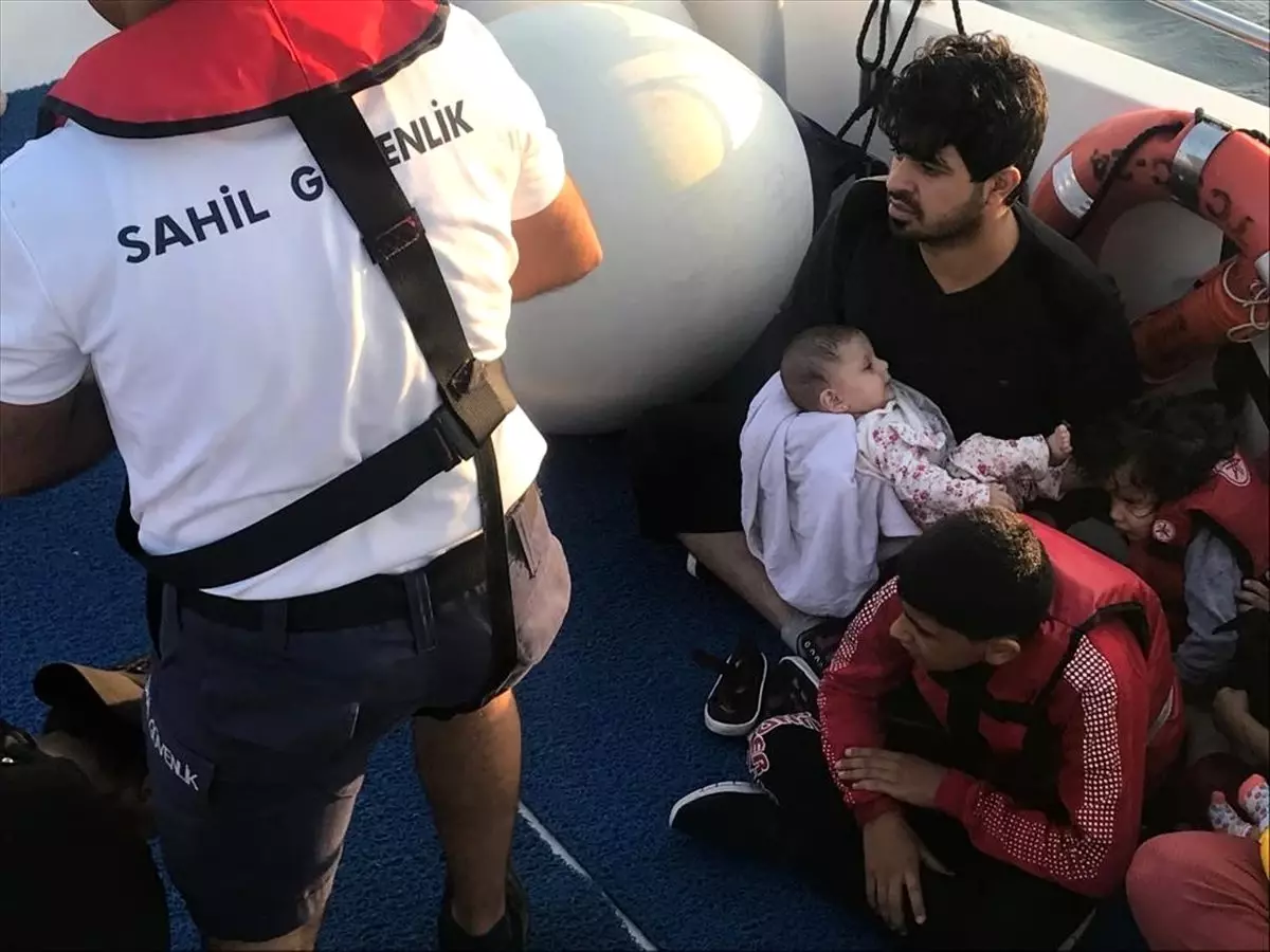 İzmir'de 186 düzensiz göçmen yakalandı