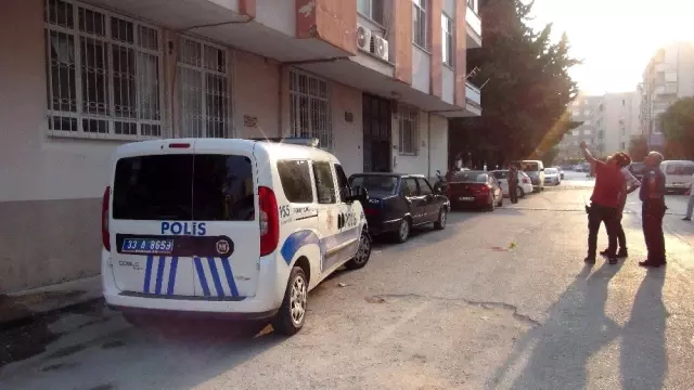 Mersin'de 4. kattan düşen çocuk yaşamını yitirdi