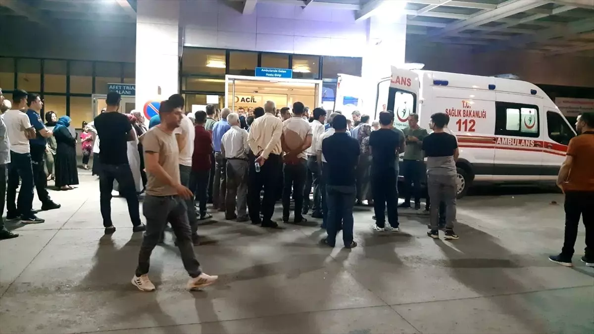 Siirt'te 5. kattan düşen kadın ağır yaralandı