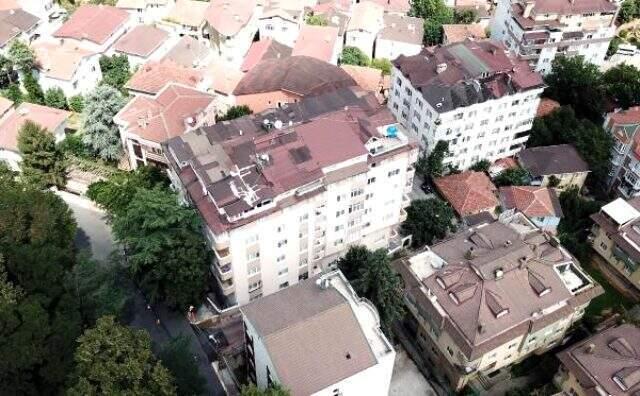 İstanbul Sarıyer'de bomba gibi patladı! 9 katlı bina tahliye edildi